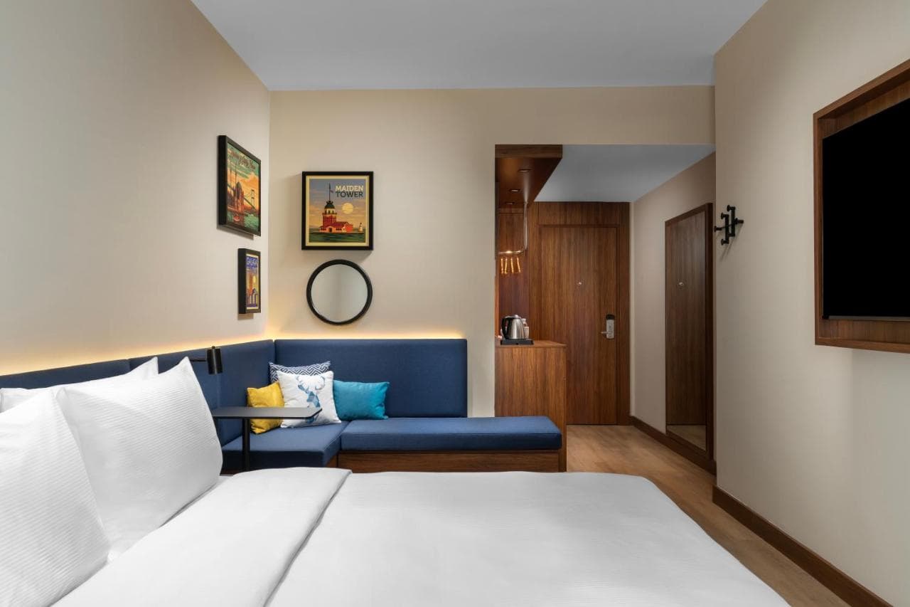 Hampton By Hilton Istanbul Sisli - image 3