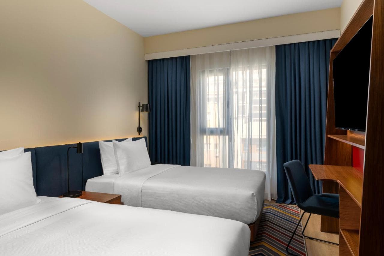 Hampton By Hilton Istanbul Sisli - تصویر 2